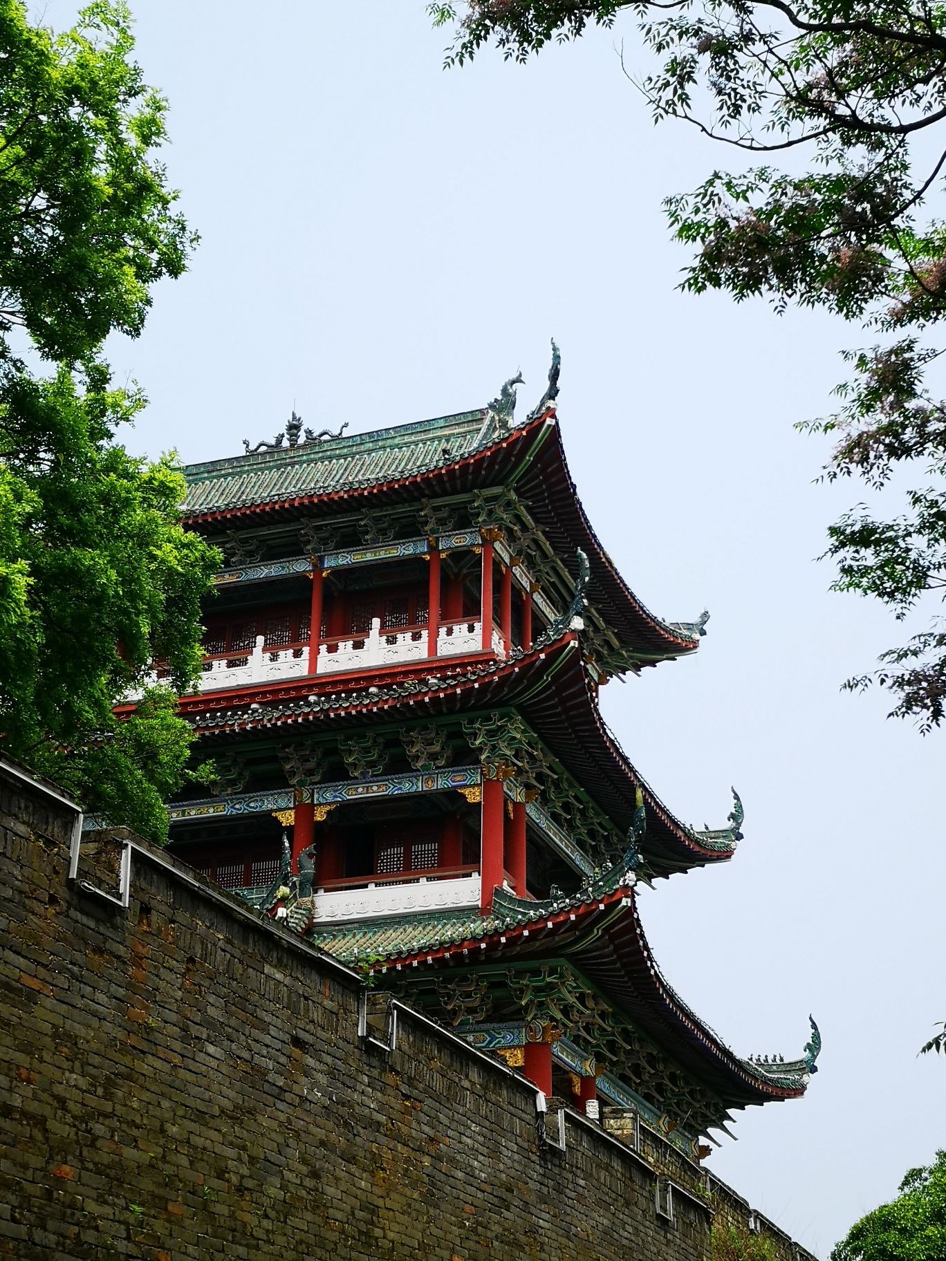 八境台